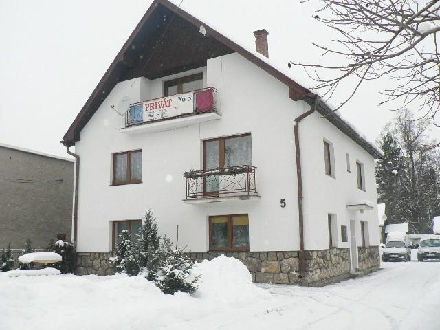 Apartman Bešeňová エクステリア 写真